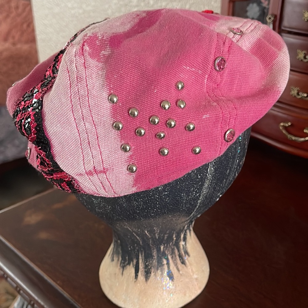 Hat - Picture 5 of 5